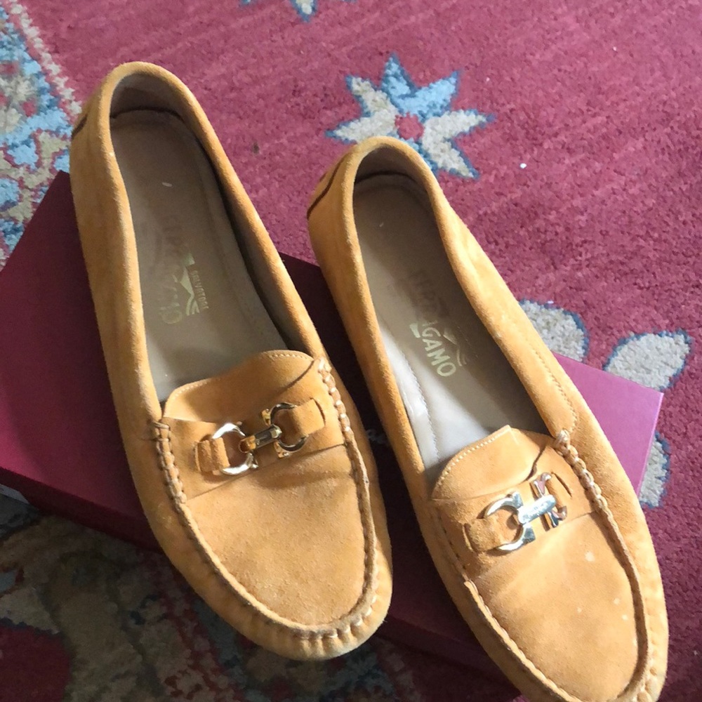 Salvatore Ferragamo Saba loafers women's 10 M